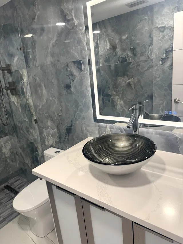 Unit 108 photo 21