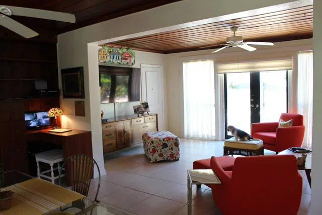 Residence photo 4