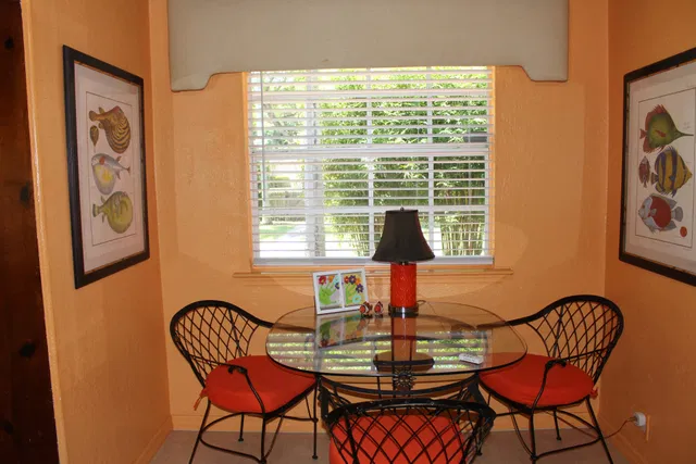 Residence photo 6