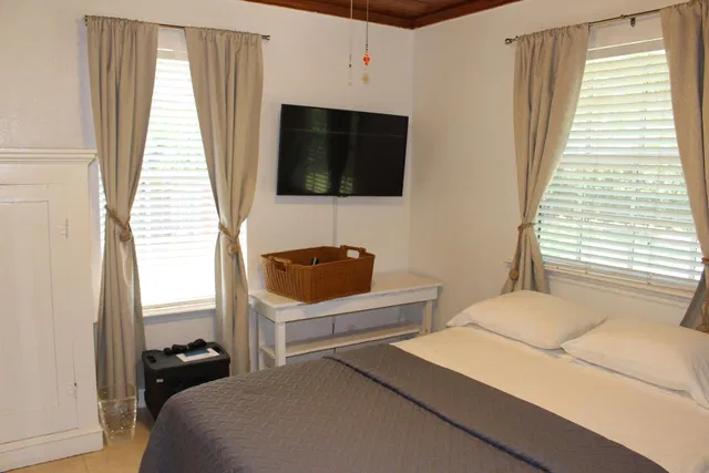 Residence photo 9