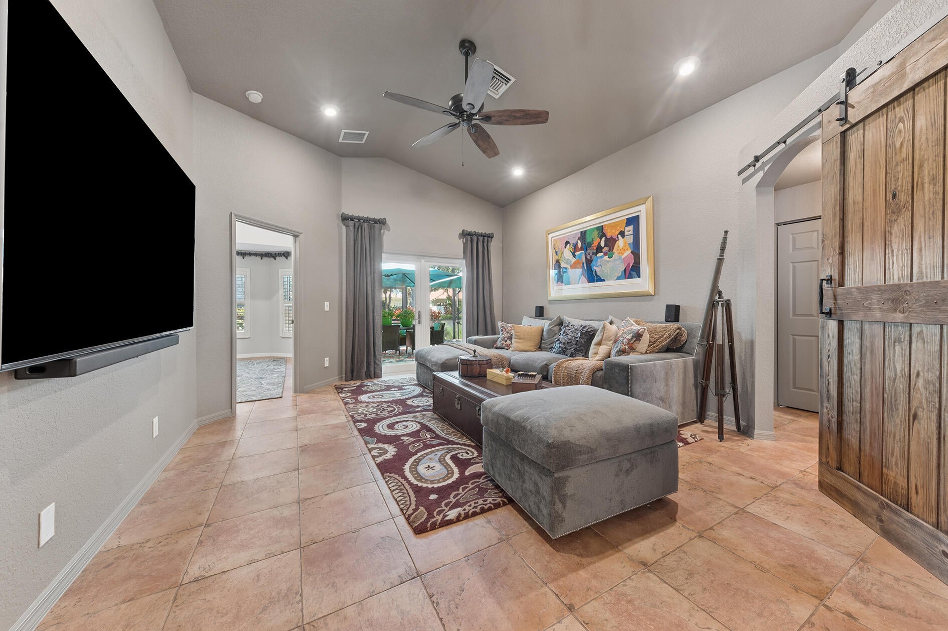 Residence photo 7