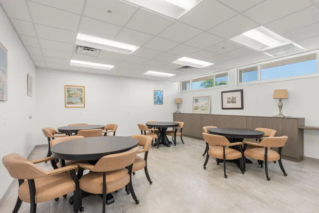 Unit 203 photo 33