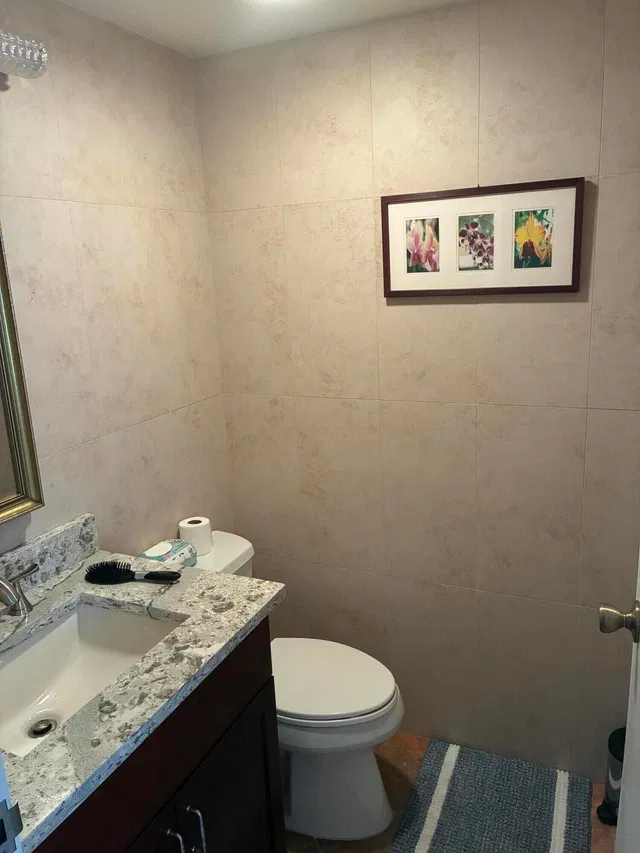 Unit 283 photo 8