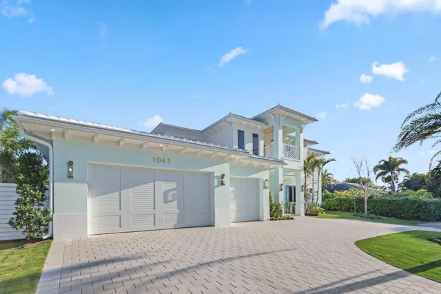 Palm Beach Isles Residence photo 11