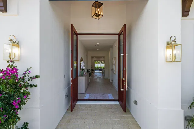 Palm Beach Shores Residence photo 7