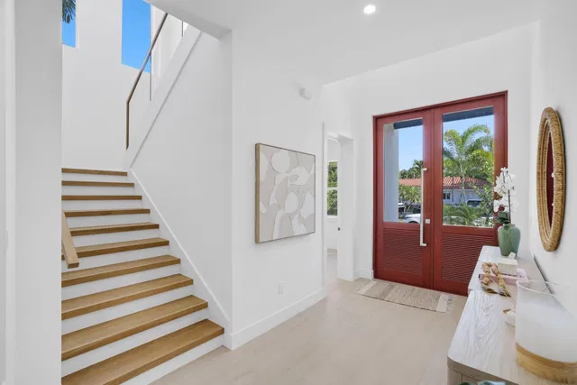 Palm Beach Shores Residence photo 8