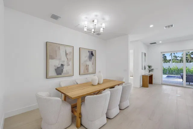 Palm Beach Shores Residence photo 15