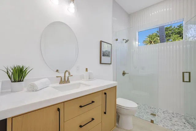 Palm Beach Shores Residence photo 20