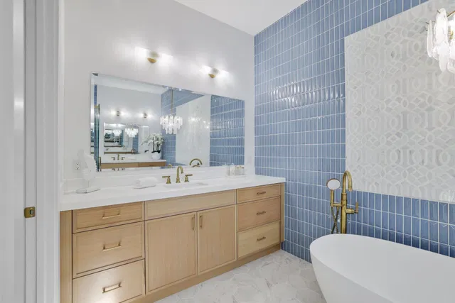 Palm Beach Shores Residence photo 24