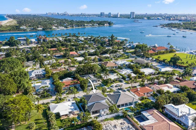 Palm Beach Shores Residence photo 47