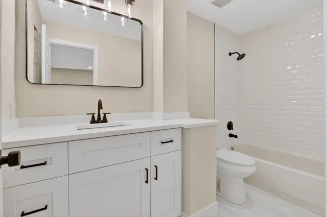  Residence photo 19