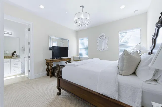 Residence photo 39
