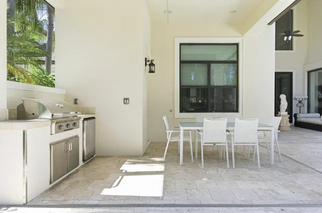 Residence photo 55