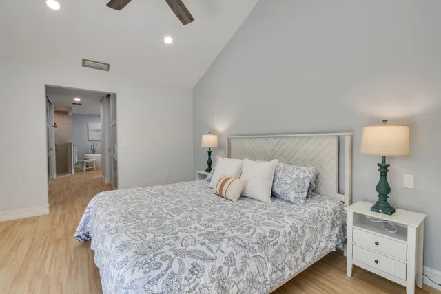  Residence photo 17