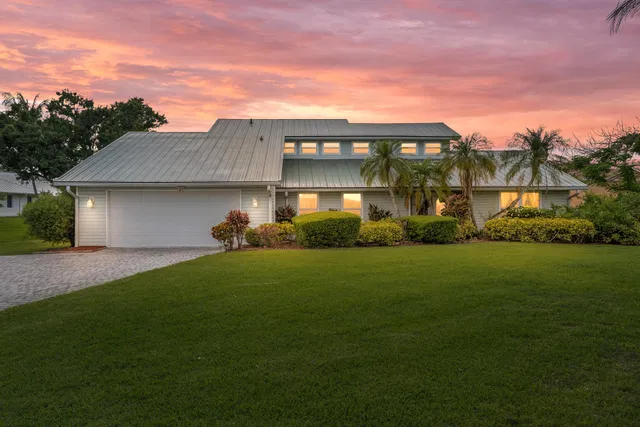 Residence photo 2