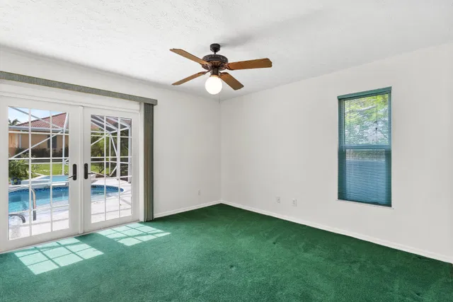 Residence photo 41