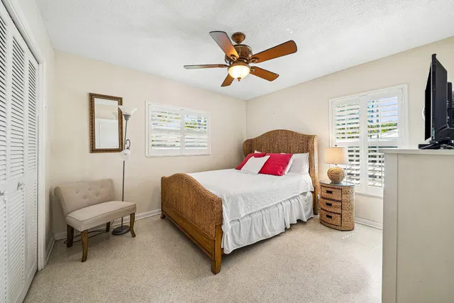 Residence photo 27