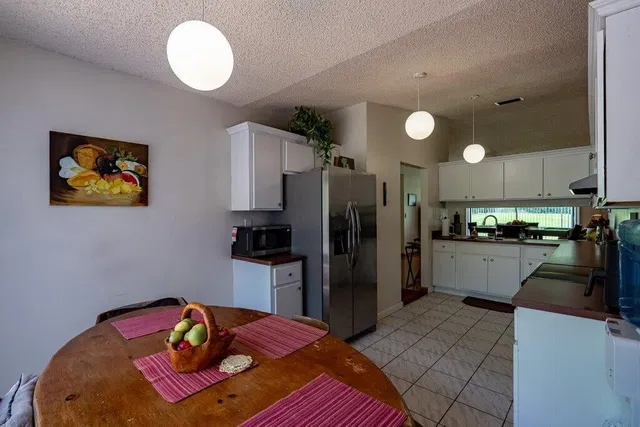 Residence photo 18