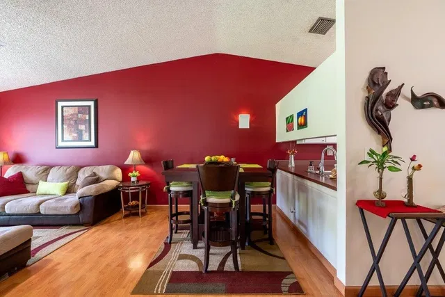 Residence photo 27