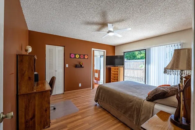 Residence photo 28