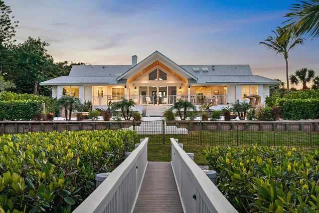 Sewall's Point Residence photo 2