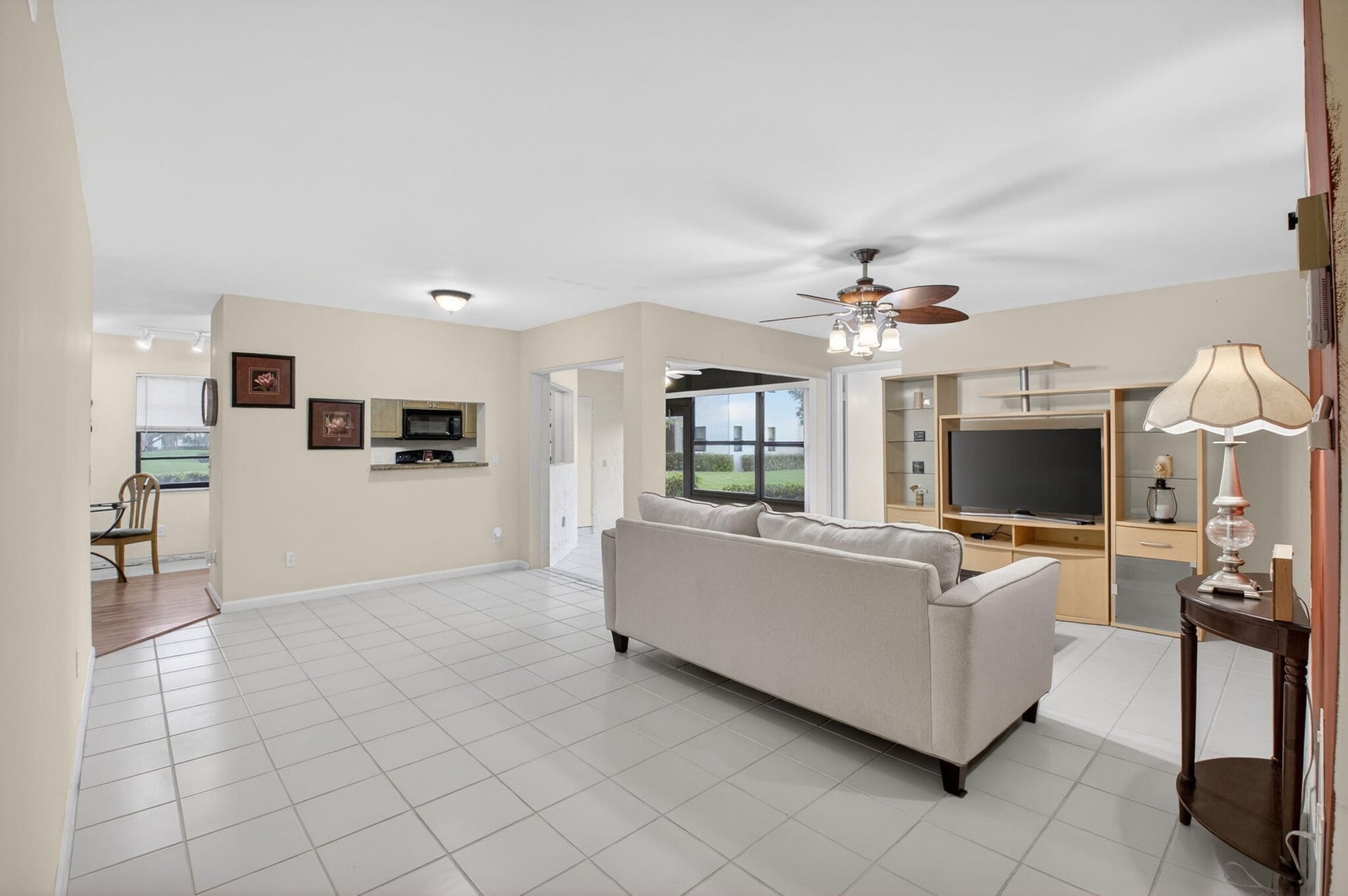 Residence photo 20