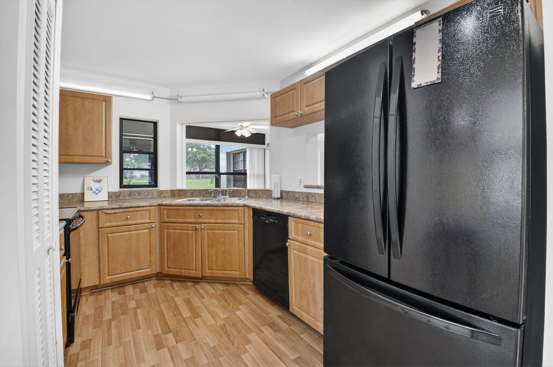 Residence photo 28