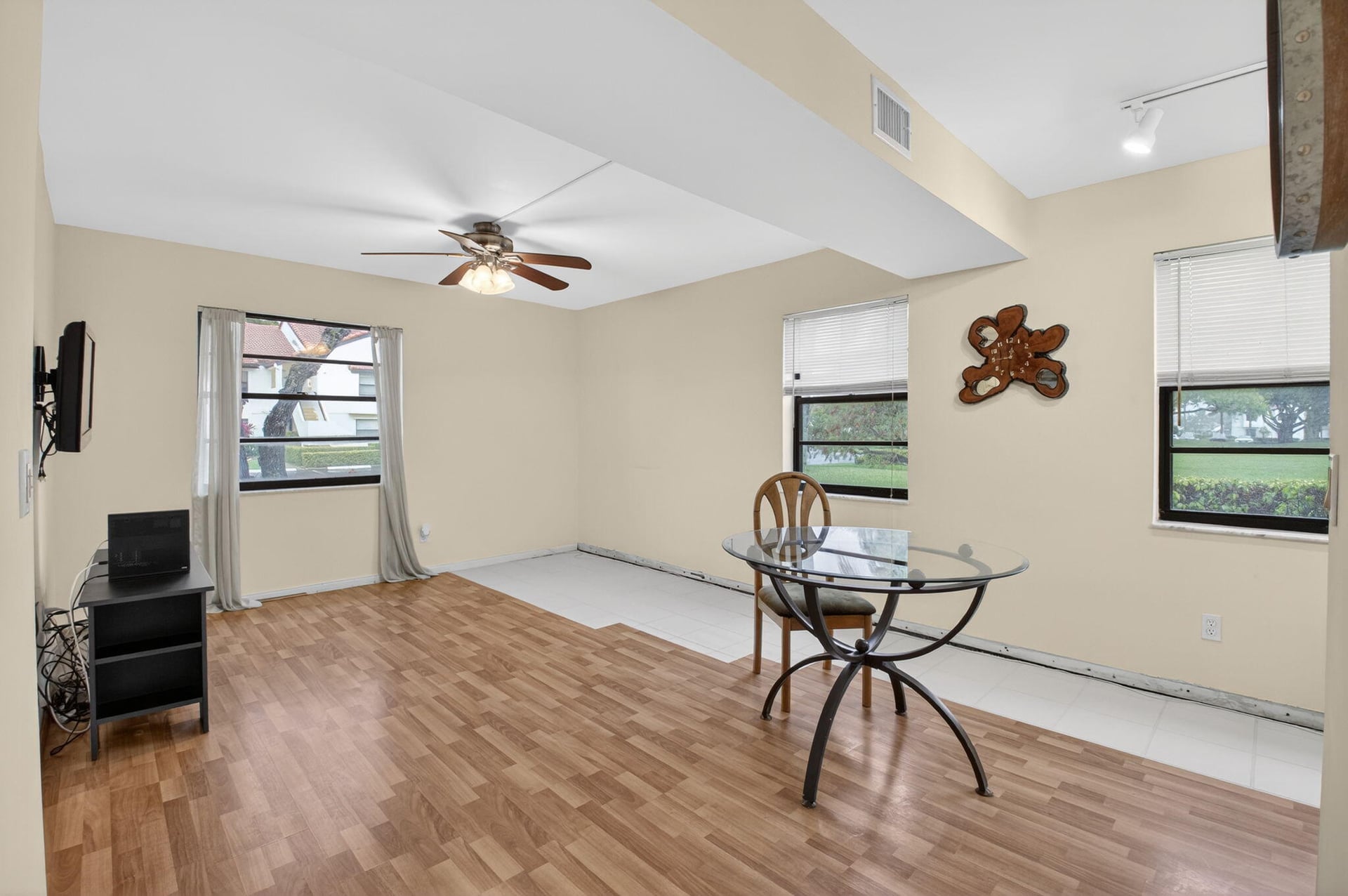 Residence photo 32