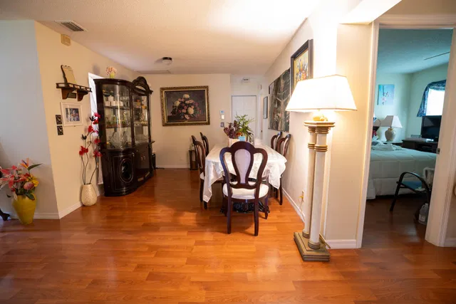 Residence photo 23