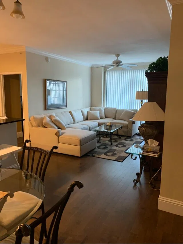 233 S Federal Boca Unit 321 photo 2