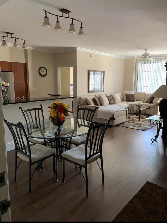 233 S Federal Boca Unit 321 photo 3