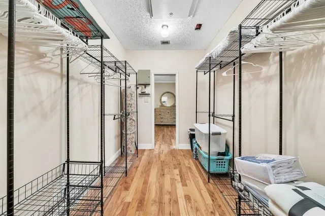 Residence photo 23