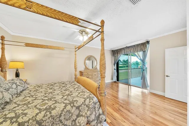 Residence photo 27