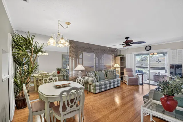 Unit 204 photo 12