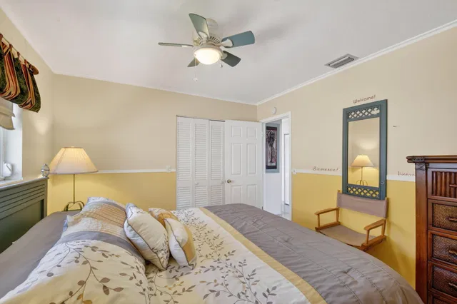 Unit 204 photo 32