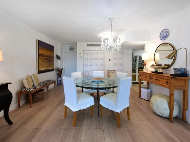 The Patrician of Palm Beach Unit 324 photo 11