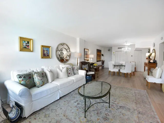 The Patrician of Palm Beach Unit 324 photo 12