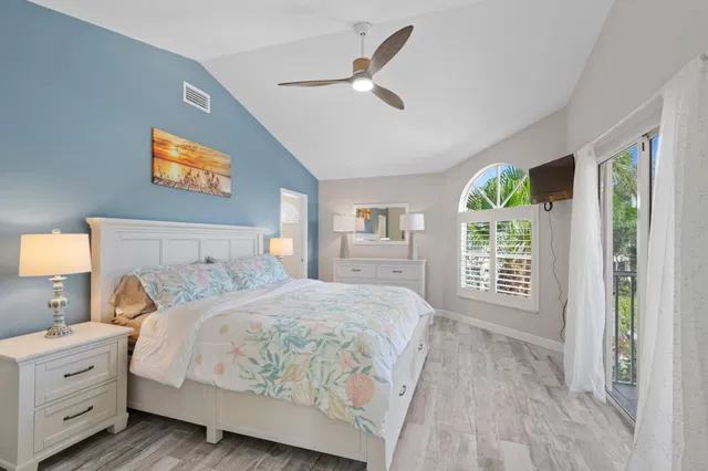 Residence photo 15