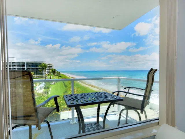 The Patrician of Palm Beach Unit 308 photo 3