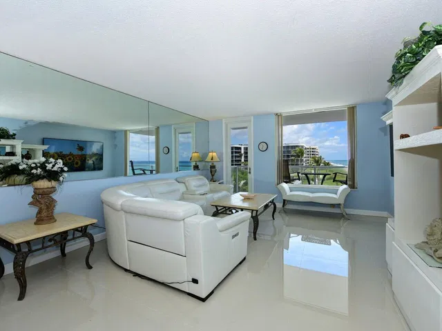 The Patrician of Palm Beach Unit 308 photo 6