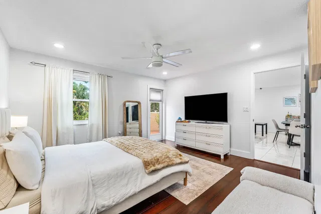Unit 123 photo 23