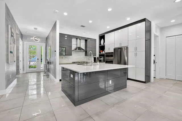Boca Bridges Residence photo 5