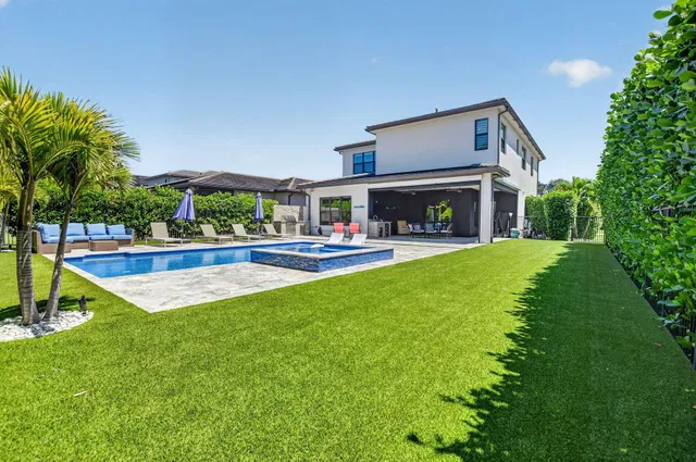 Boca Bridges Residence photo 30