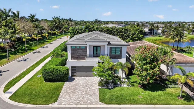 Boca Bridges Residence photo 39