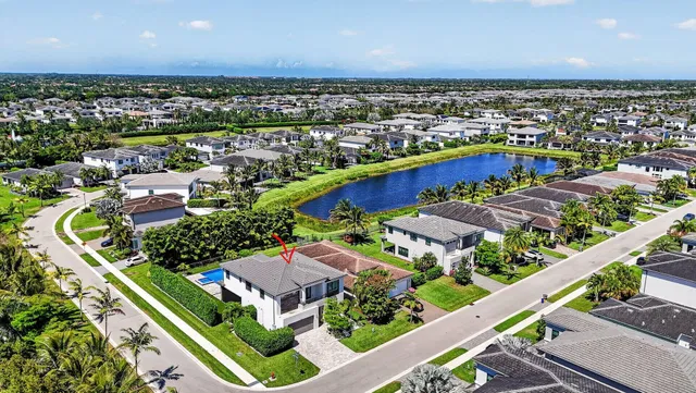 Boca Bridges Residence photo 42