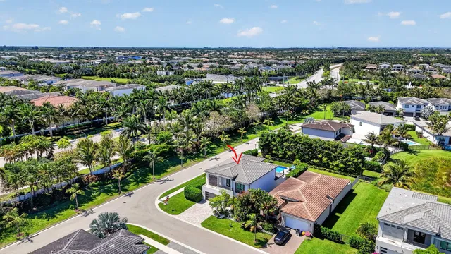 Boca Bridges Residence photo 43