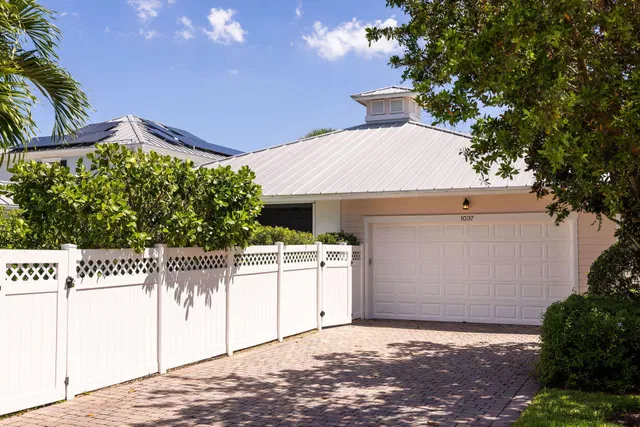 Mallory Creek Abacoa Residence photo 47