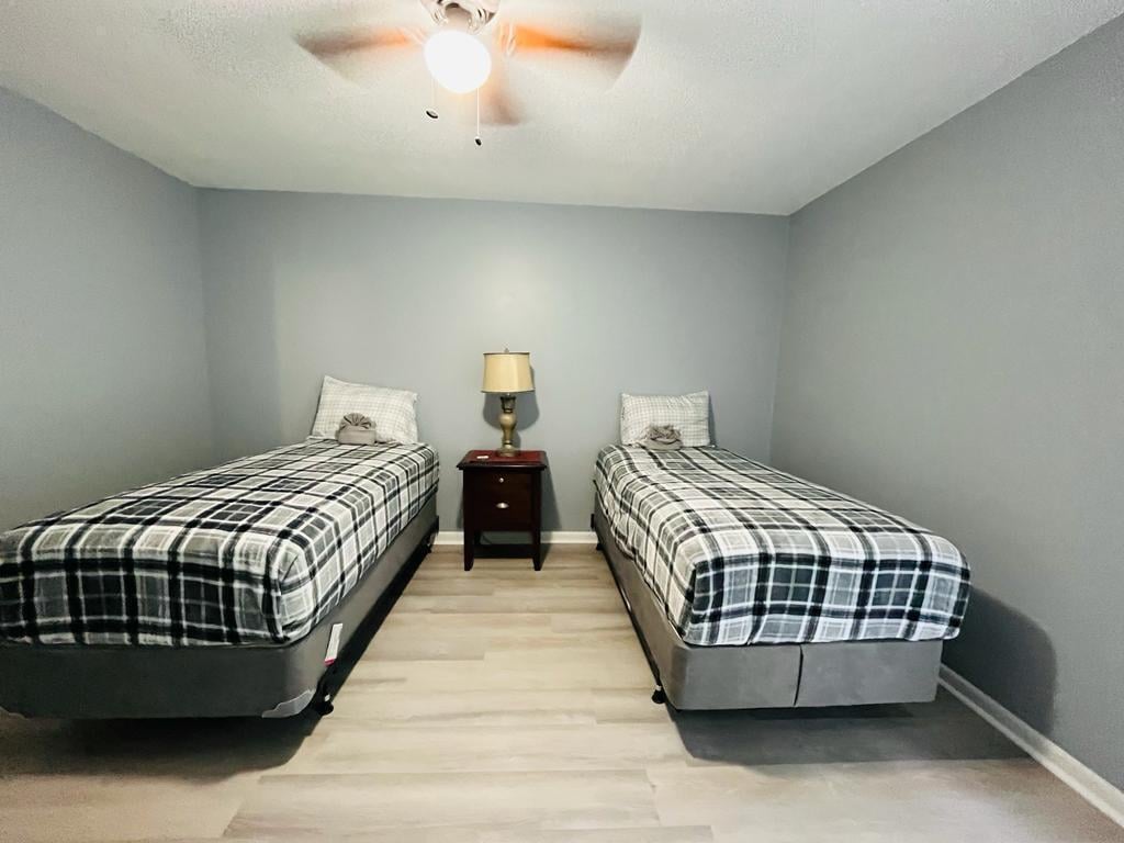 Unit E photo 10