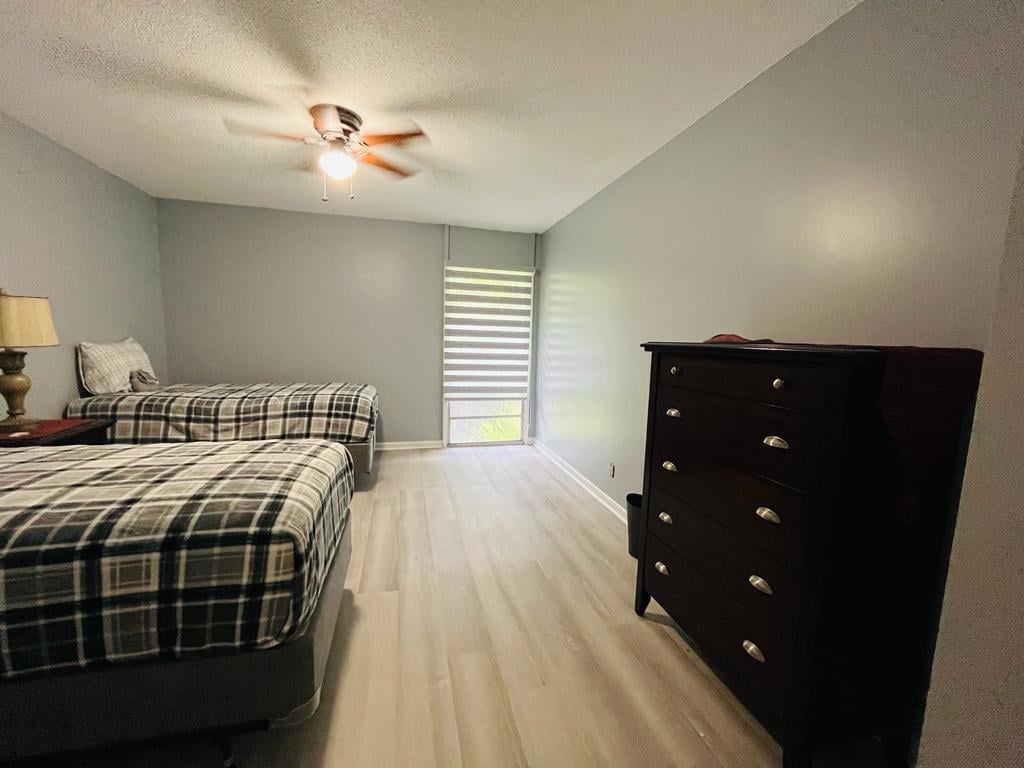 Unit E photo 11