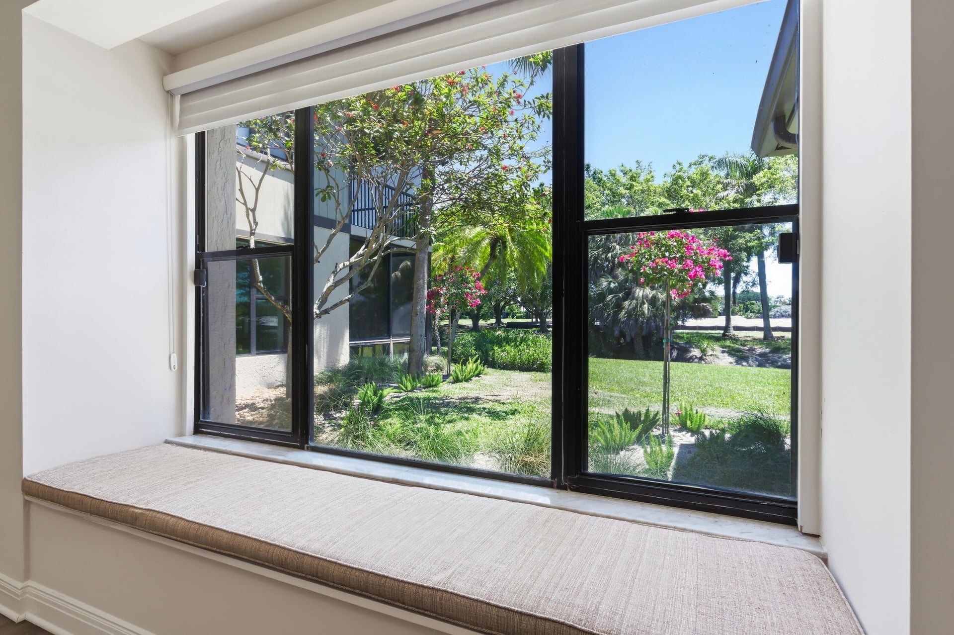 Unit A101 photo 37